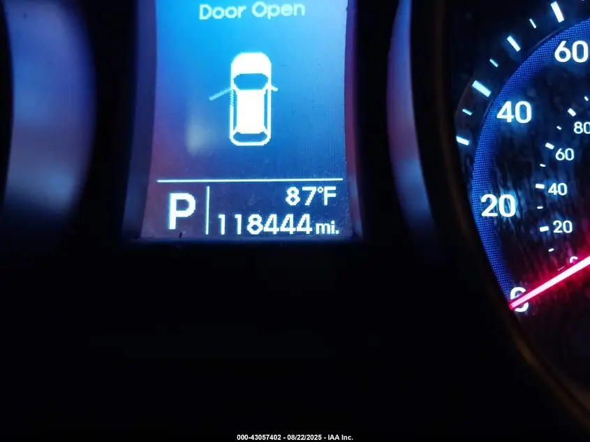 2016 HYUNDAI SANTA FE SE