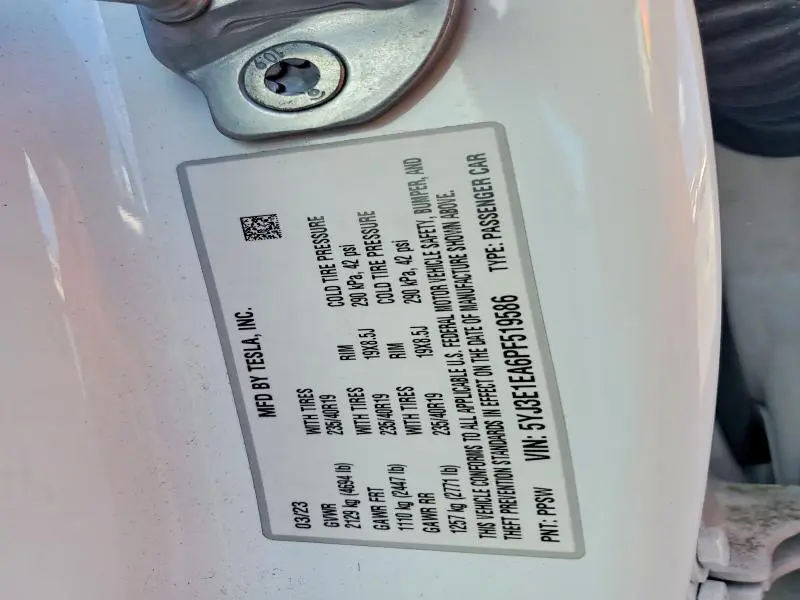 2023 TESLA MODEL 3   