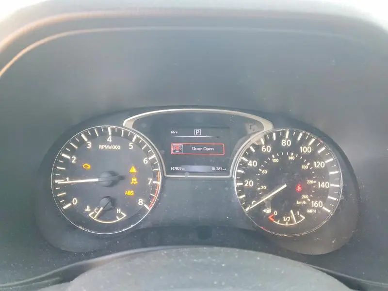 2017 NISSAN PATHFINDER SV  