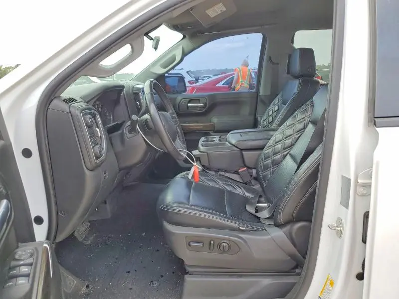 2019 CHEVROLET SILVERADO C1500 RST  