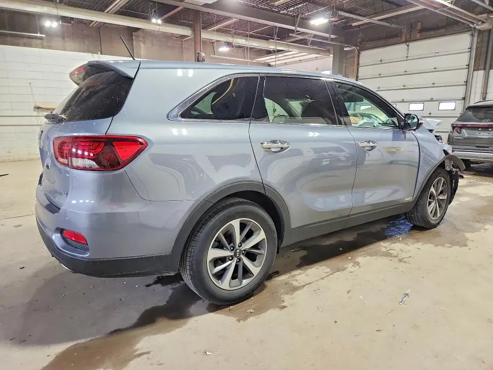 2020 KIA SORENTO S  