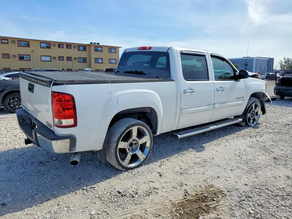 2013 GMC SIERRA C1500 SLE  