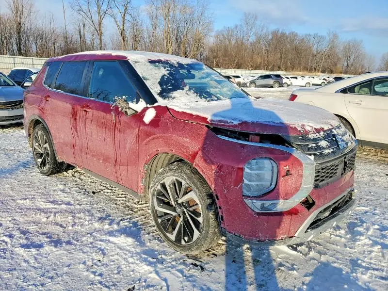 2023 MITSUBISHI OUTLANDER SE  