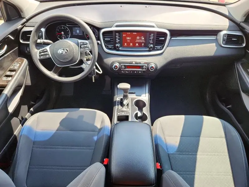 2019 KIA SORENTO LX V6  