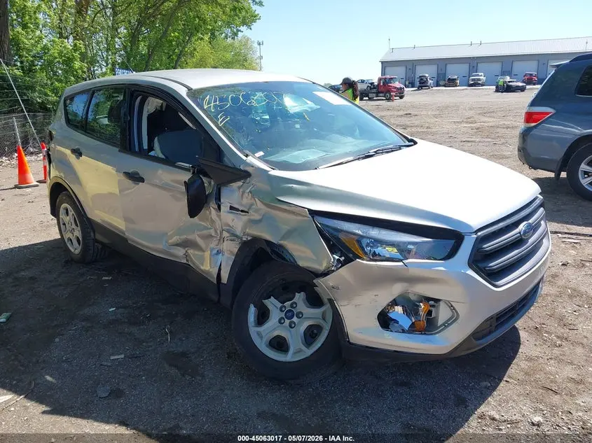 2019 FORD ESCAPE S