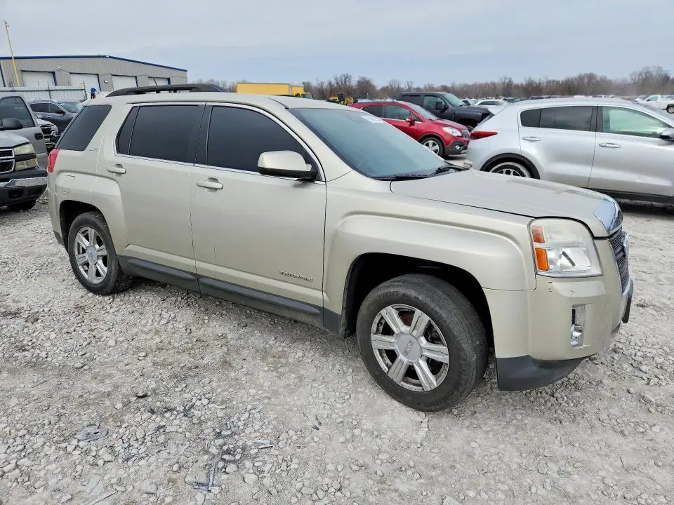 2014 GMC TERRAIN SLE  