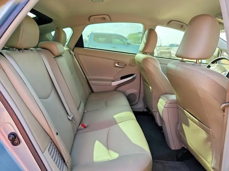 2013 TOYOTA PRIUS FOUR  
