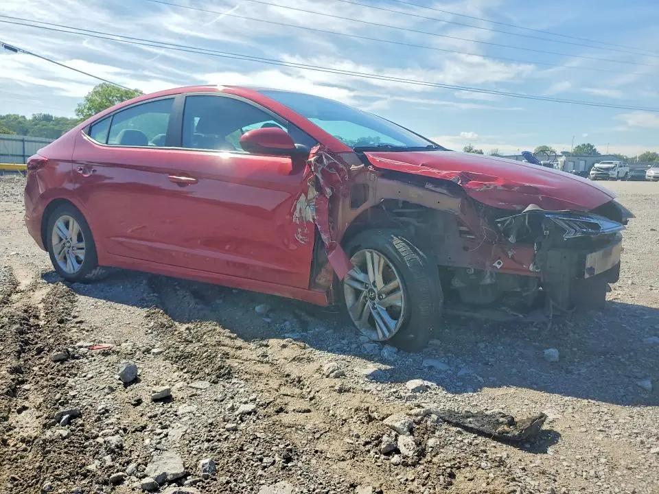 2019 HYUNDAI ELANTRA SEL  