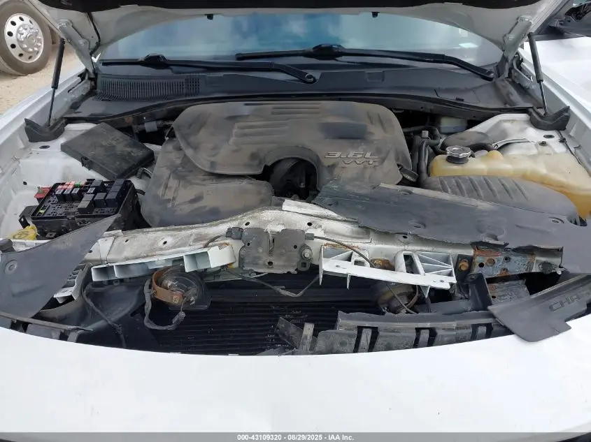 2015 DODGE CHARGER SXT