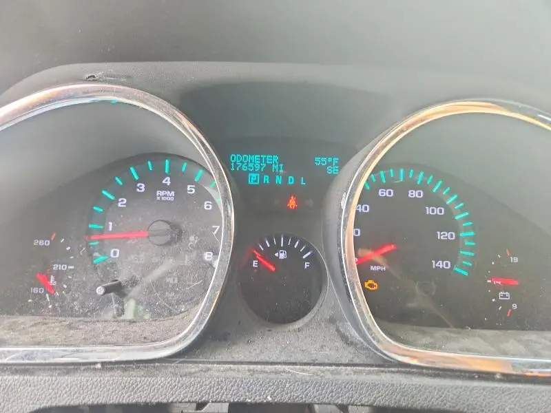 2011 CHEVROLET TRAVERSE LT  
