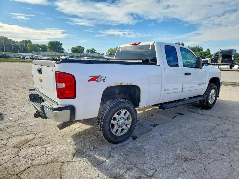2012 CHEVROLET SILVERADO K2500 HEAVY DUTY LT  