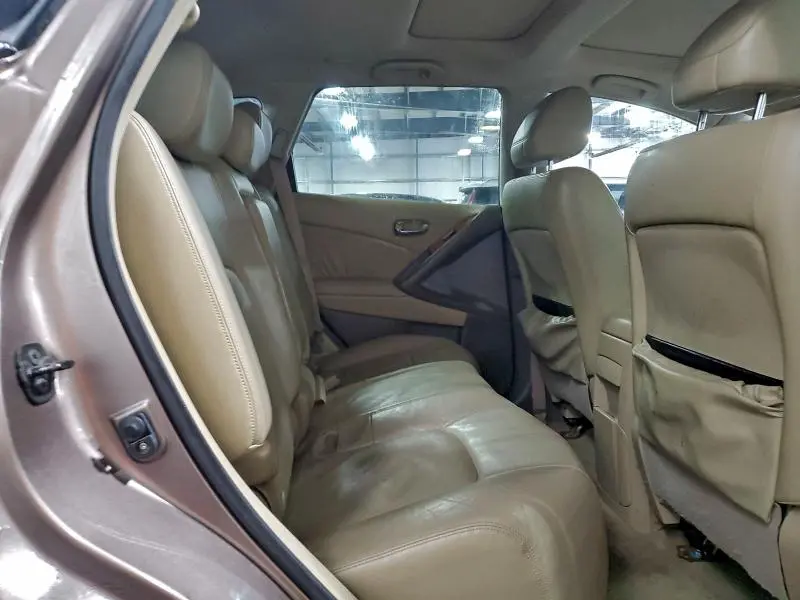 2010 NISSAN MURANO S  