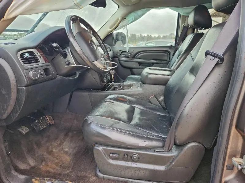 2011 GMC YUKON DENALI  