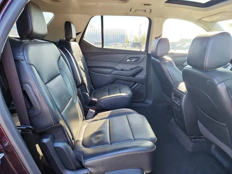 2018 CHEVROLET TRAVERSE LT  