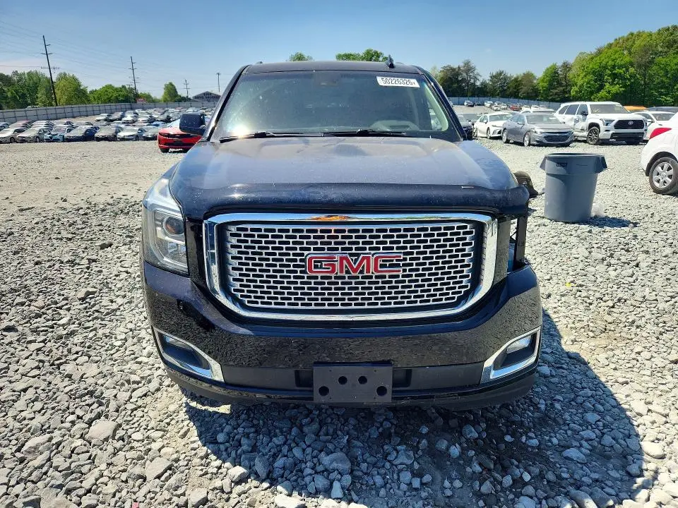 2017 GMC YUKON XL DENALI  