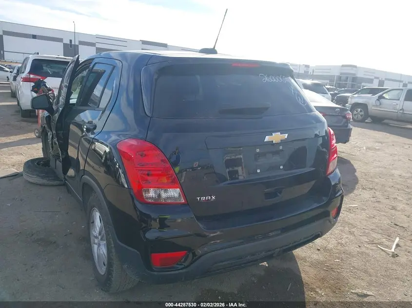 2020 CHEVROLET TRAX FWD LS