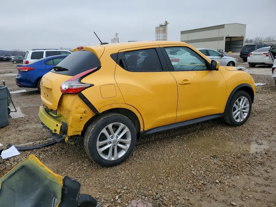 2015 NISSAN JUKE SL  