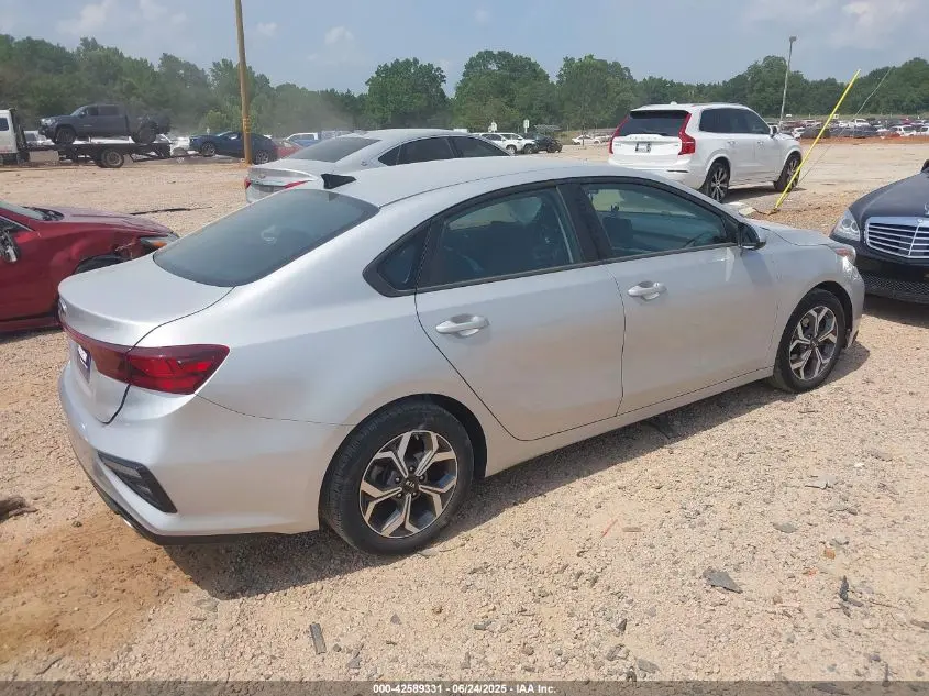 2021 KIA FORTE LXS