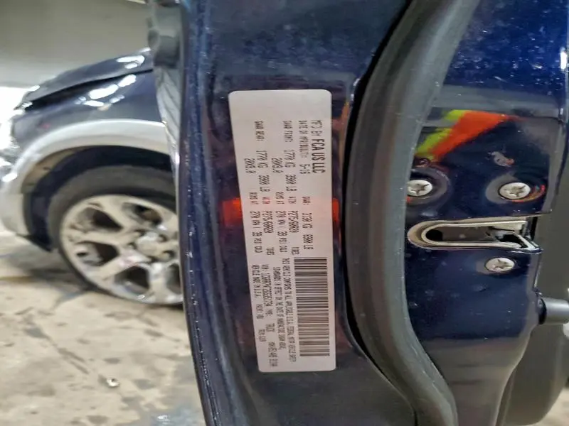 2016 RAM 1500 LARAMIE  