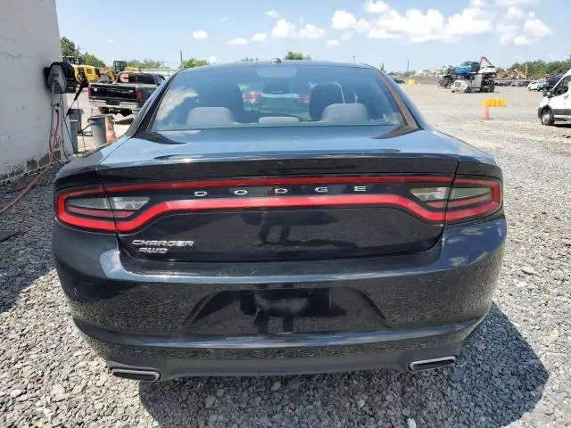 2015 DODGE CHARGER SE  
