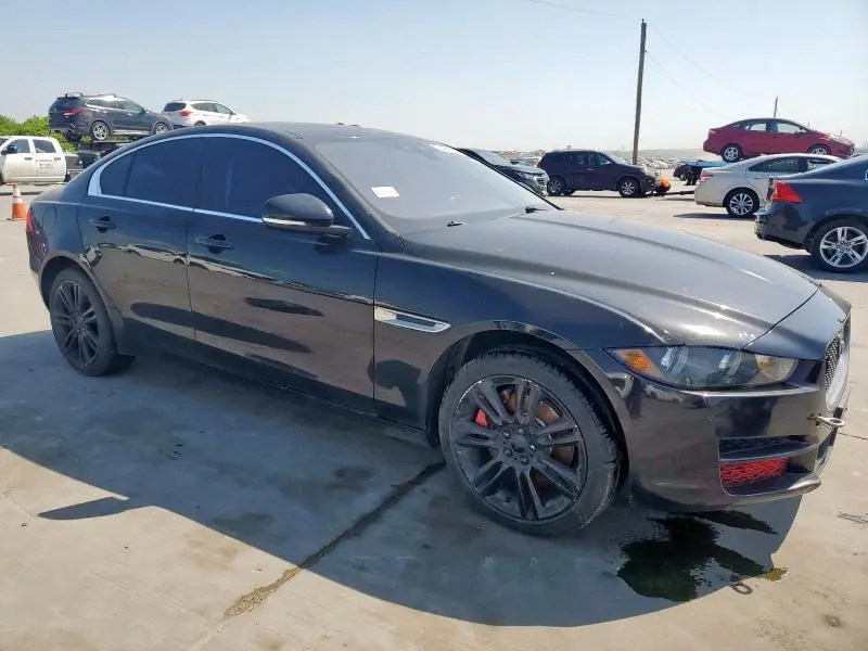 2019 JAGUAR XE   