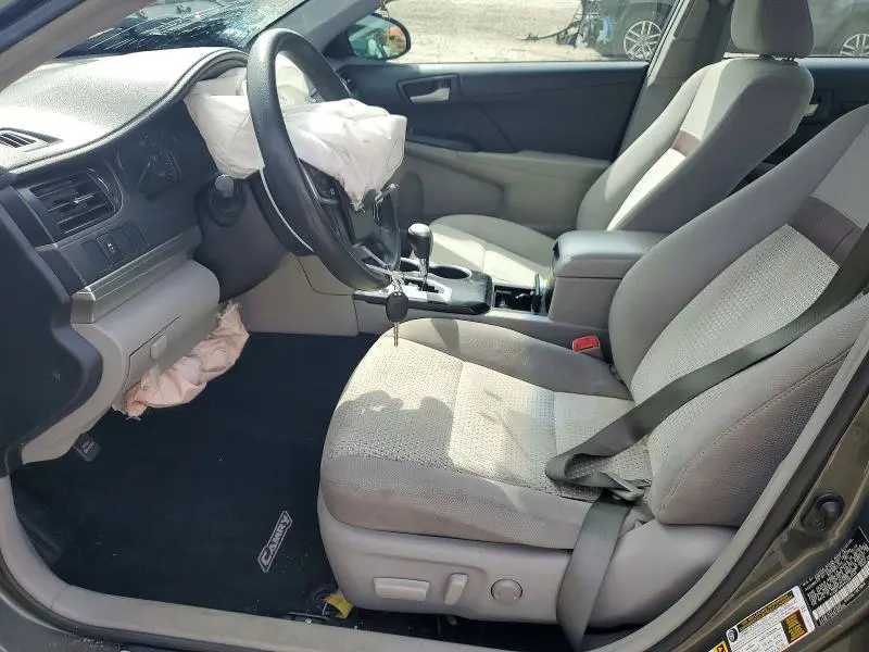 2014 TOYOTA CAMRY LE  