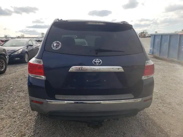 2011 TOYOTA HIGHLANDER BASE  