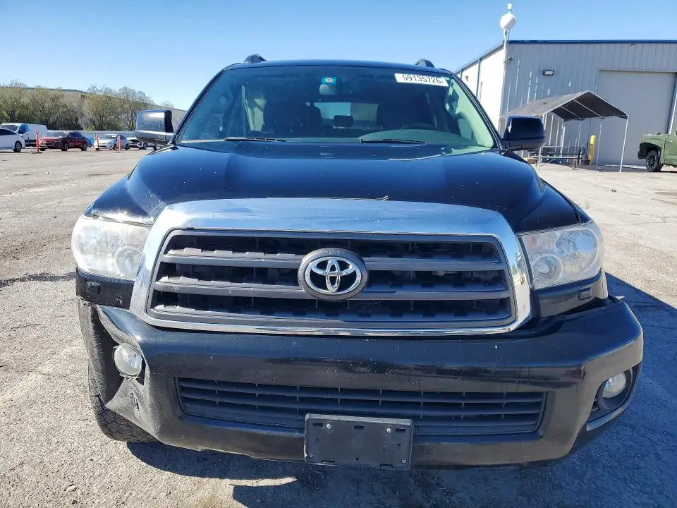 2014 TOYOTA SEQUOIA SR5  