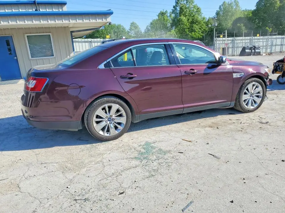 2011 FORD TAURUS LIMITED  