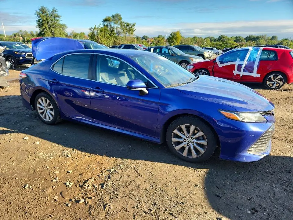 2018 TOYOTA CAMRY LE  