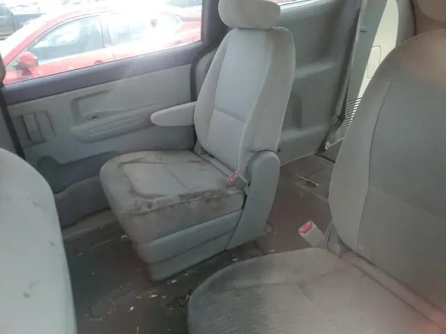 2016 KIA SEDONA LX  