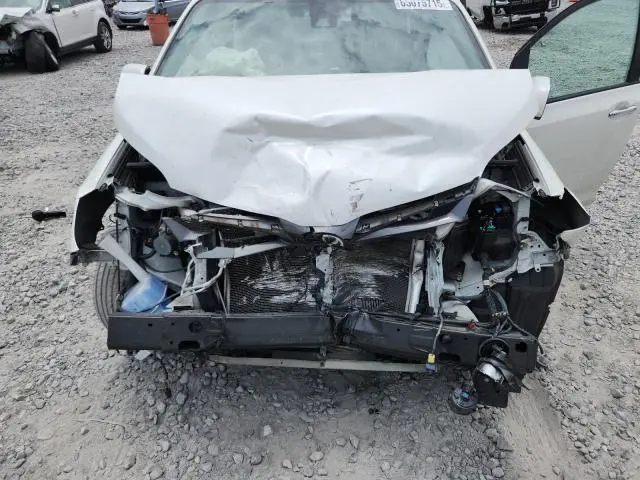 2020 TOYOTA SIENNA XLE  