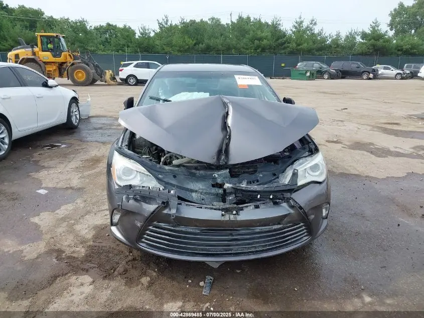2016 TOYOTA CAMRY LE