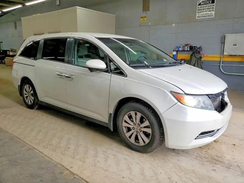 2016 HONDA ODYSSEY SE  
