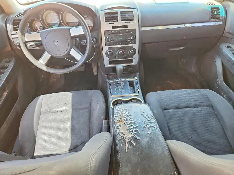 2010 DODGE CHARGER SXT  