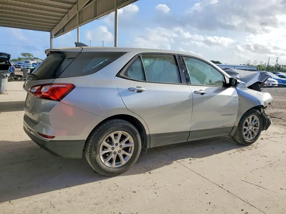 2018 CHEVROLET EQUINOX LS  