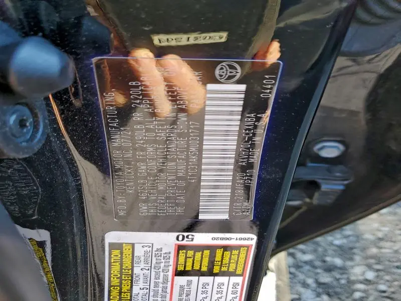 2021 TOYOTA CAMRY LE  