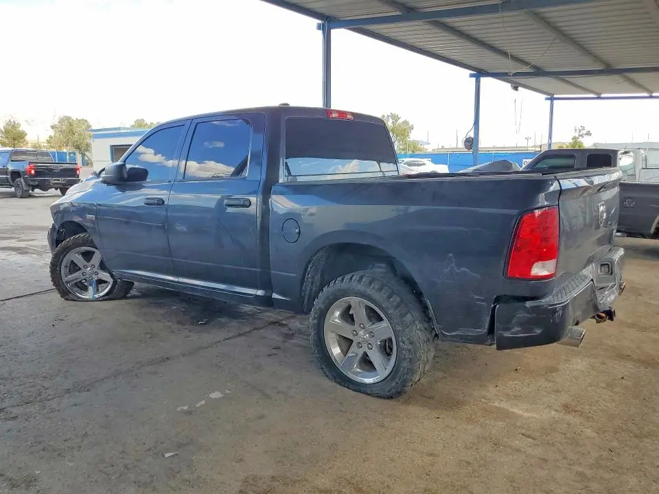 2015 RAM 1500 ST  
