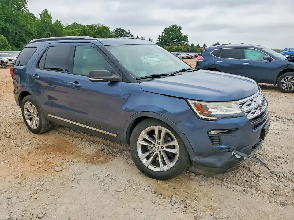 2019 FORD EXPLORER XLT  