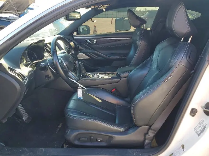 2017 INFINITI Q60 RED SPORT 400  