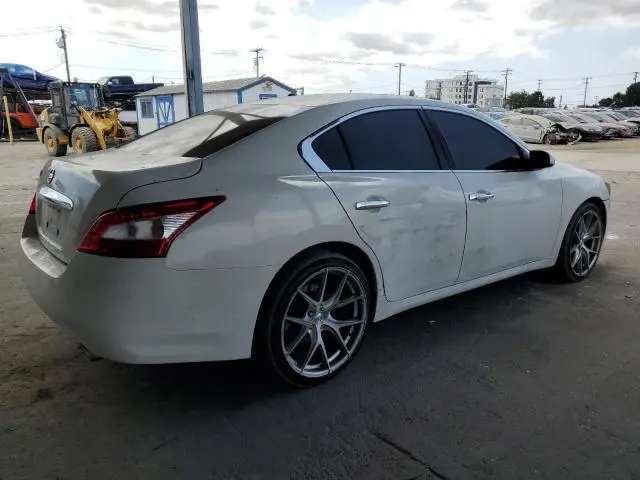 2011 NISSAN MAXIMA S  