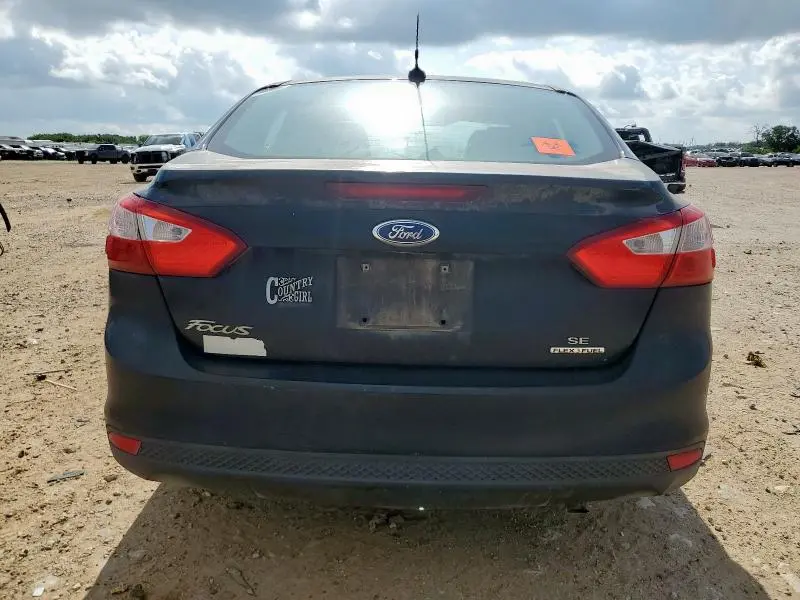 2013 FORD FOCUS SE  