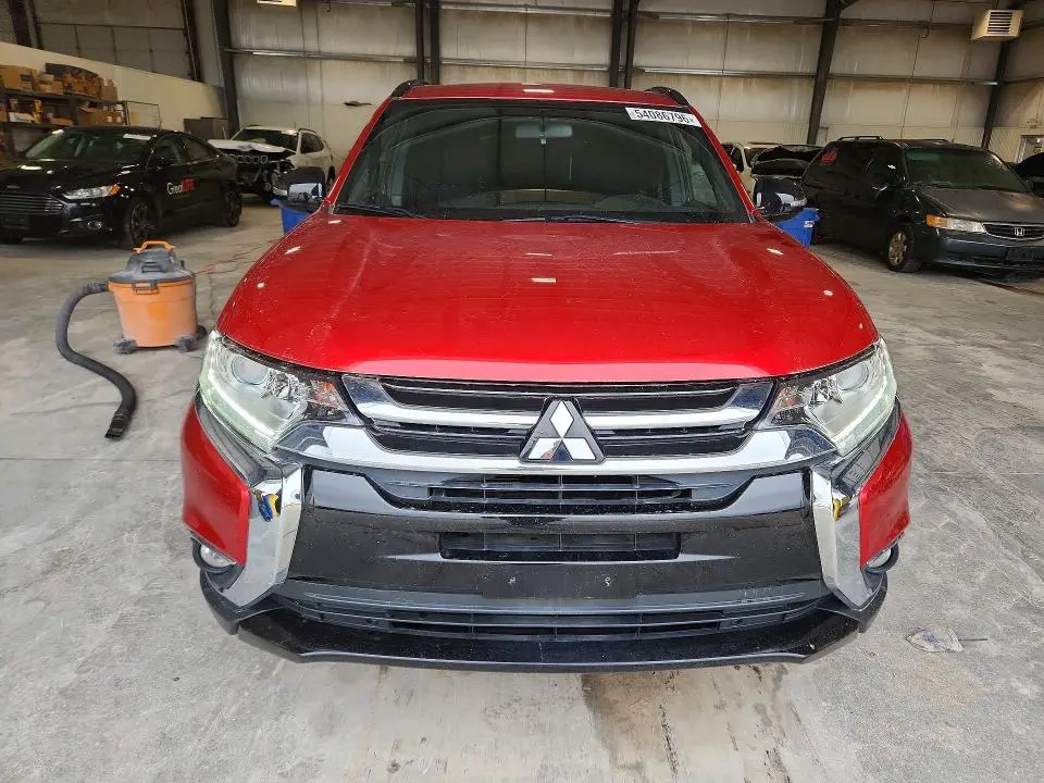 2018 MITSUBISHI OUTLANDER SE  