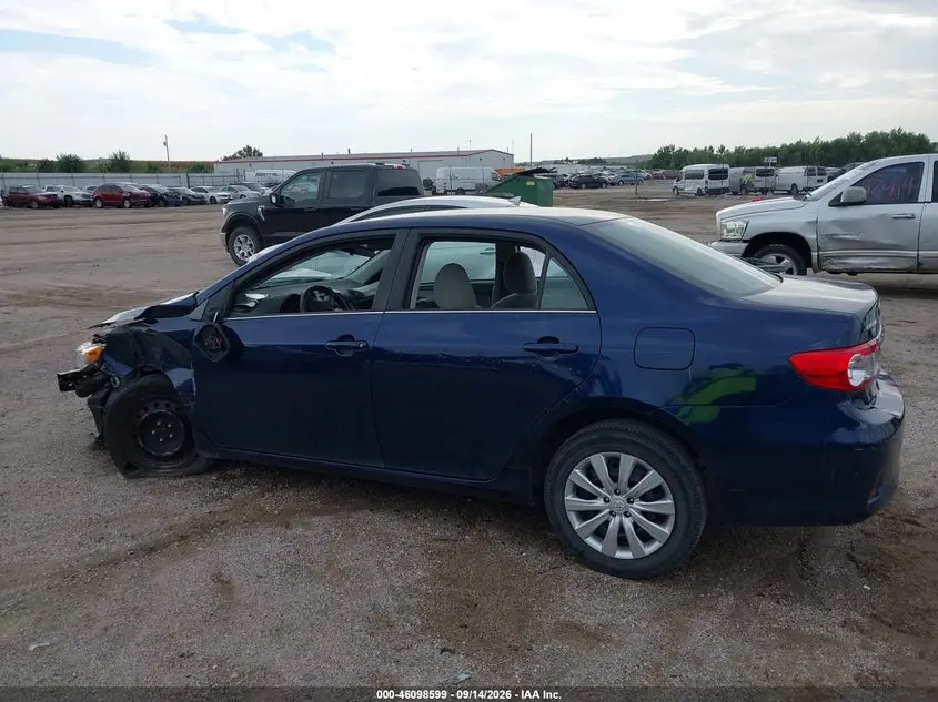 2013 TOYOTA COROLLA LE