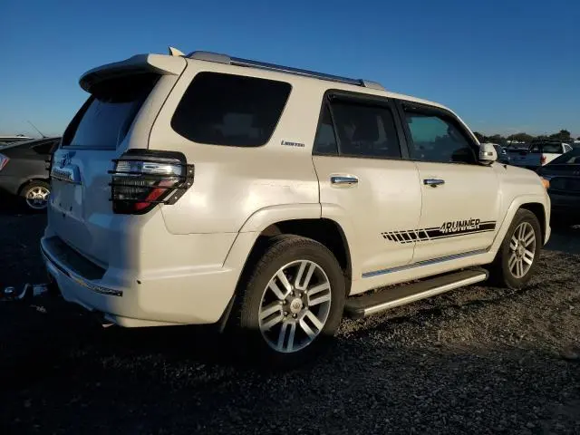 2010 TOYOTA 4RUNNER SR5  