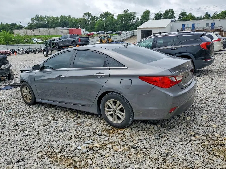 2014 HYUNDAI SONATA GLS  