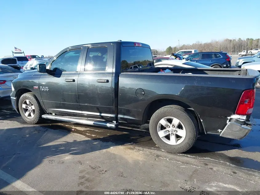 2017 RAM 1500 TRADESMAN  4X2 6'4 BOX