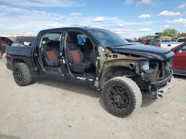 2015 TOYOTA TUNDRA CREWMAX SR5