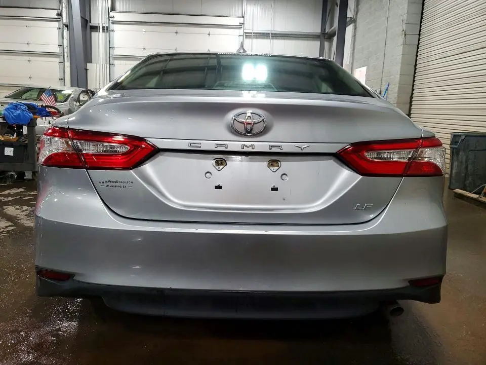 2019 TOYOTA CAMRY LE  