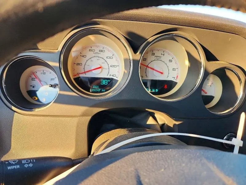 2013 DODGE CHALLENGER SXT  